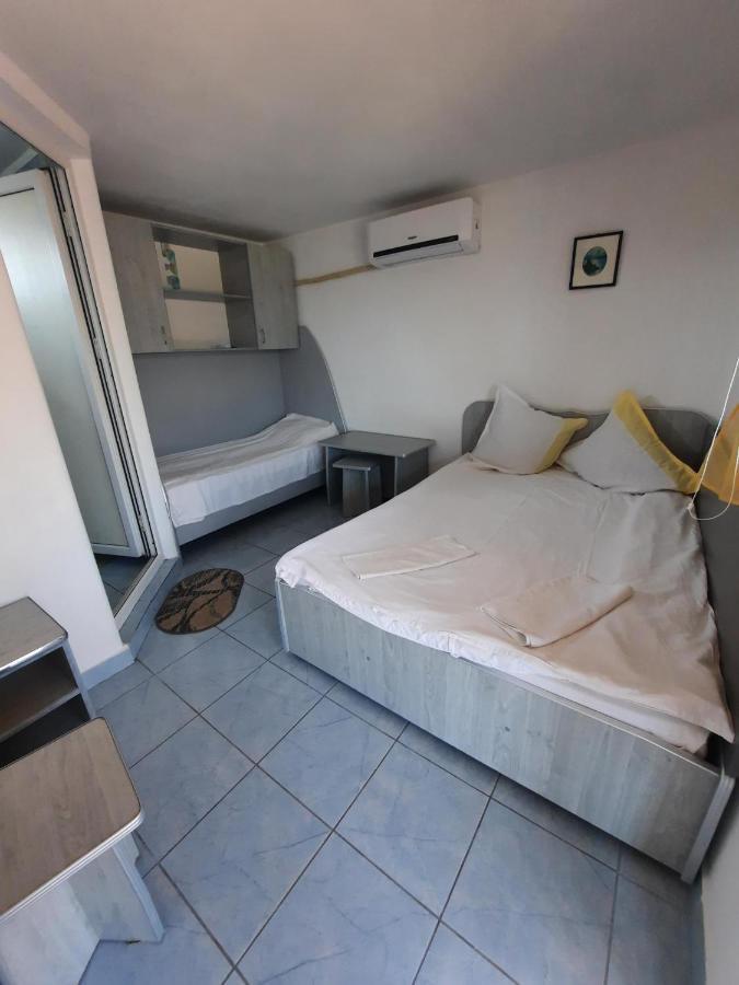 Casa De Vacanta Alexoiu Două Mai Exterior foto